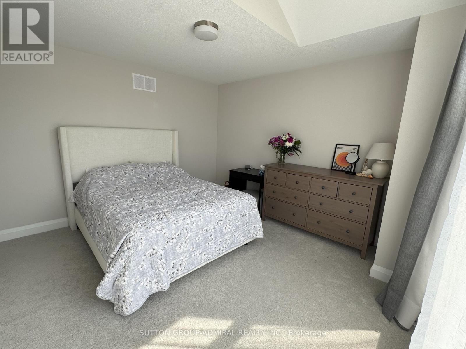 757 Eminence Street, Ottawa, ON - Indoor Photo Showing Bedroom