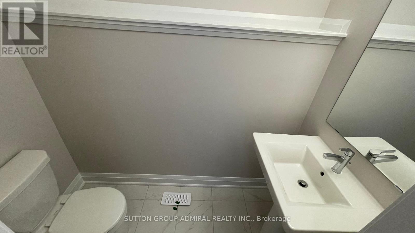 757 Eminence Street, Ottawa, ON - Indoor Photo Showing Other Room