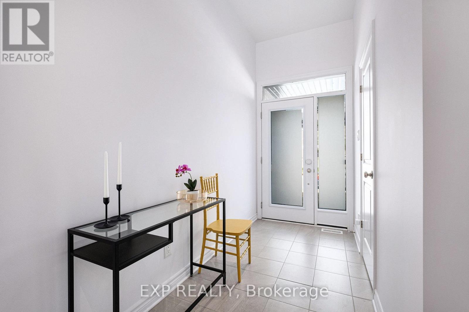 519 Triangle Street, Ottawa, ON - Indoor Photo Showing Other Room