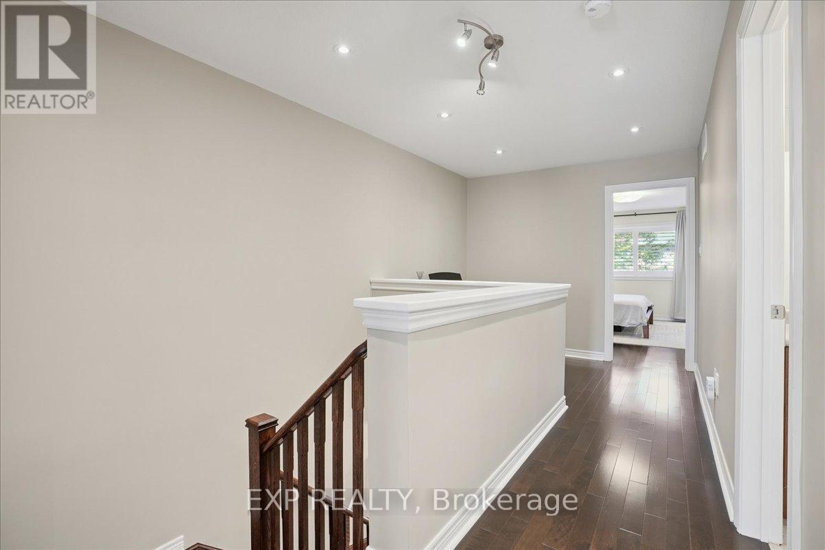 4147 Prentice Common, Burlington, ON - Indoor Photo Showing Other Room