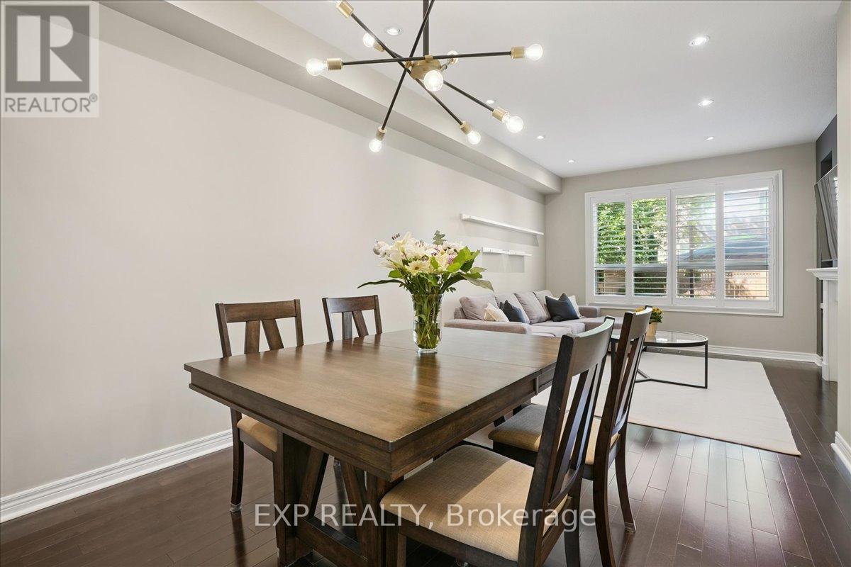 4147 Prentice Common, Burlington, ON - Indoor Photo Showing Dining Room