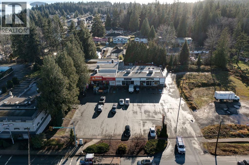 921 Gibsons Way, Gibsons, BC