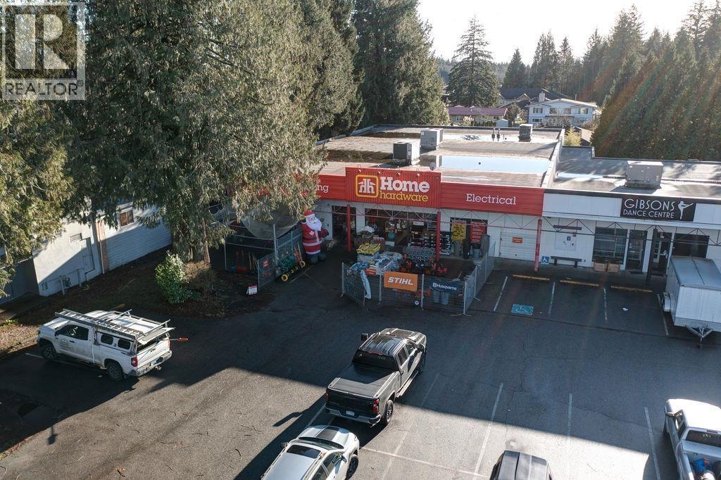 921 Gibsons Way, Gibsons, BC