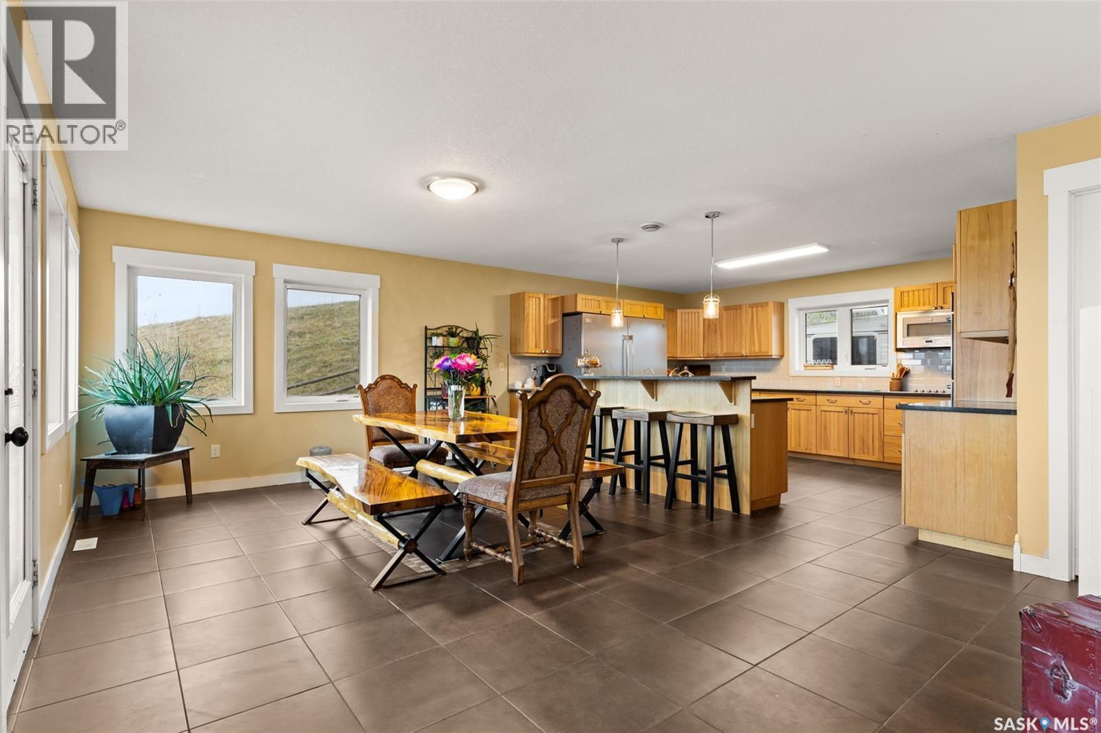 966 Tatanka Drive, Marquis Rm No. 191, SK - Indoor Photo Showing Kitchen