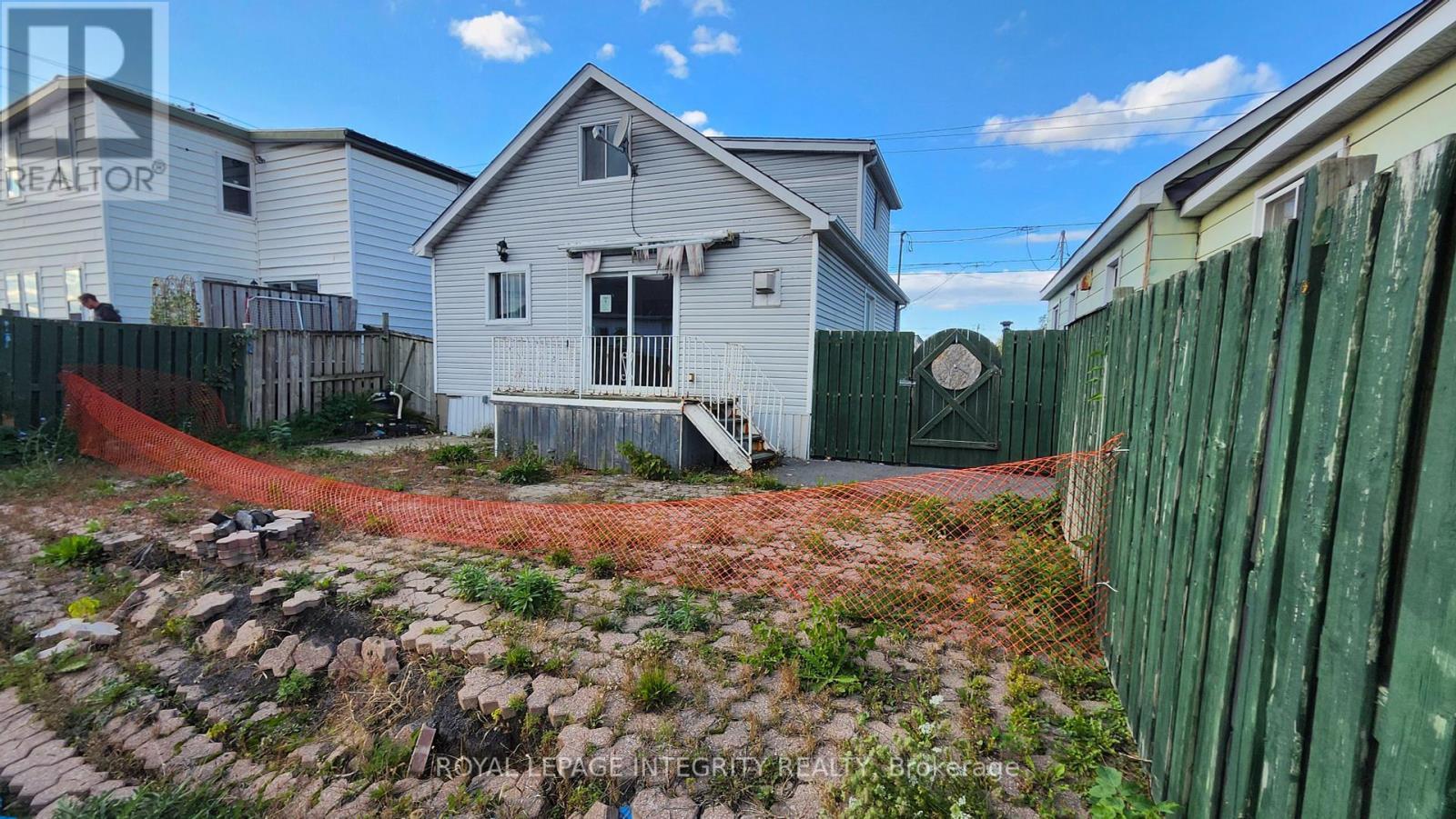 360 Ninth Street W, Cornwall, ON - Outdoor