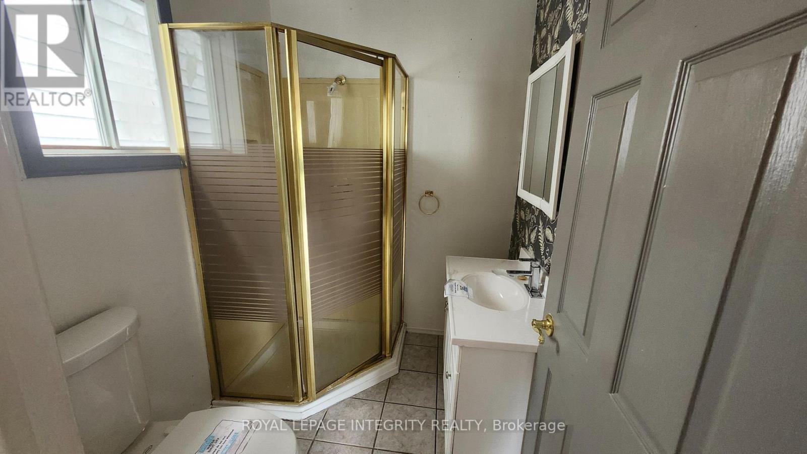 360 Ninth Street W, Cornwall, ON - Indoor Photo Showing Bathroom