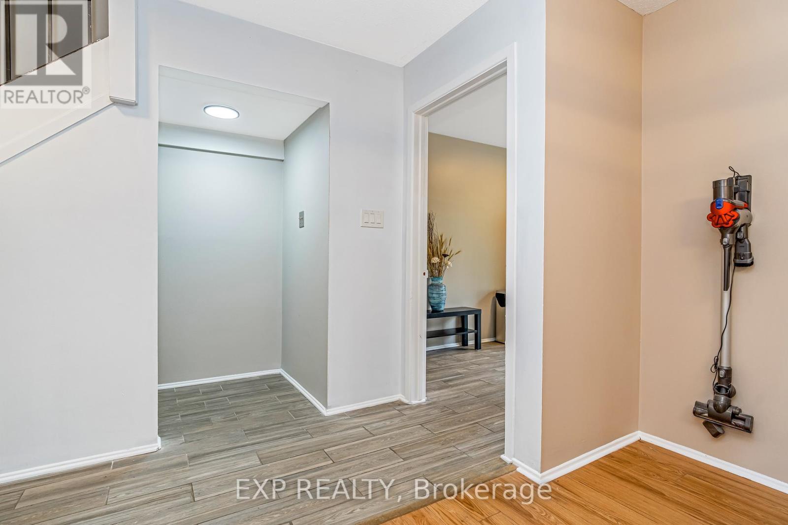 65 - 1029 Meadowlands Drive, Ottawa, ON - Indoor Photo Showing Other Room