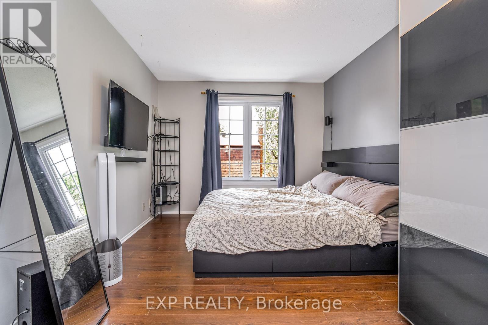 65 - 1029 Meadowlands Drive, Ottawa, ON - Indoor Photo Showing Bedroom