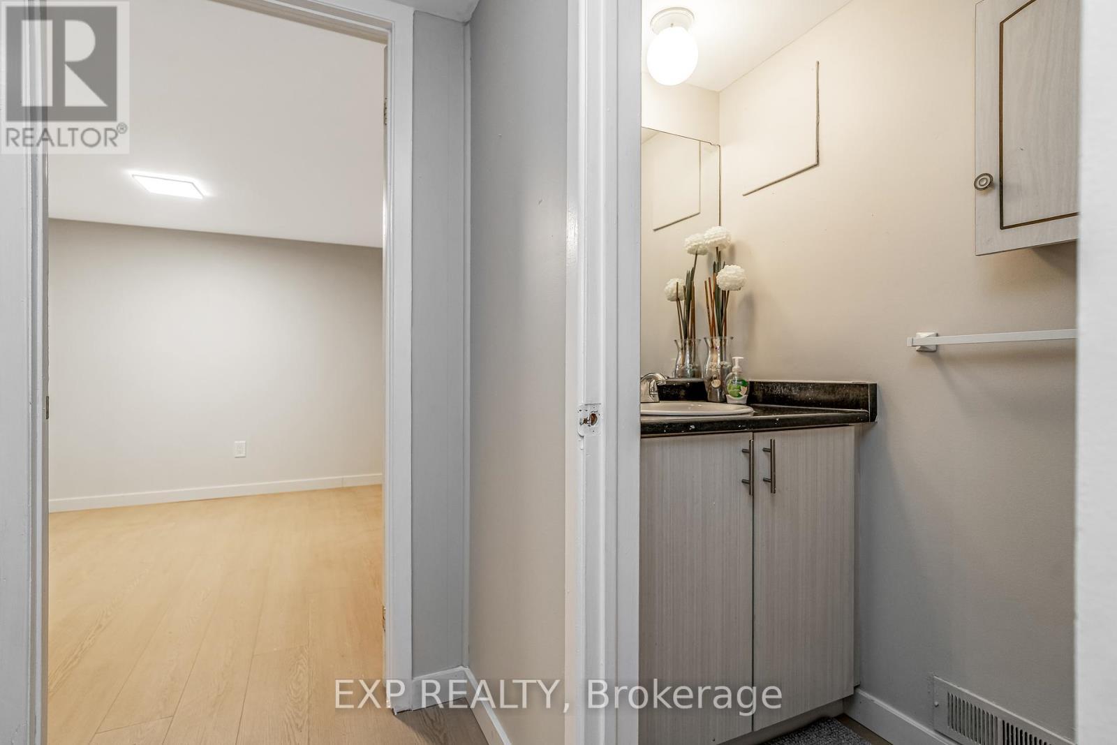 65 - 1029 Meadowlands Drive, Ottawa, ON - Indoor Photo Showing Other Room