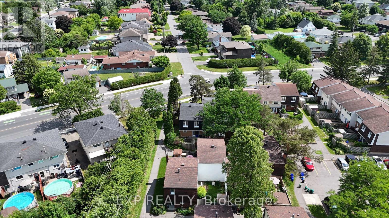 65 - 1029 Meadowlands Drive, Ottawa, ON - Outdoor With View