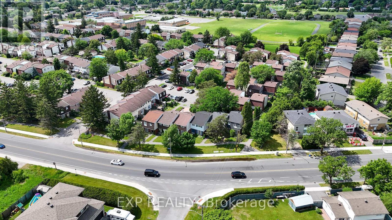 65 - 1029 Meadowlands Drive, Ottawa, ON - Outdoor With View