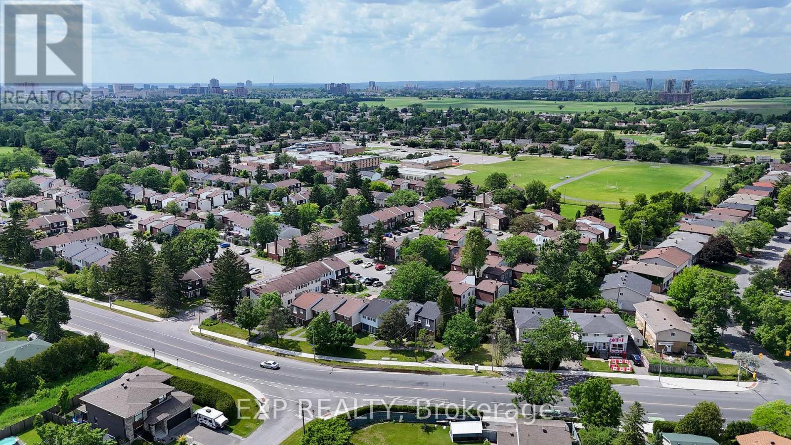 65 - 1029 Meadowlands Drive, Ottawa, ON - Outdoor With View
