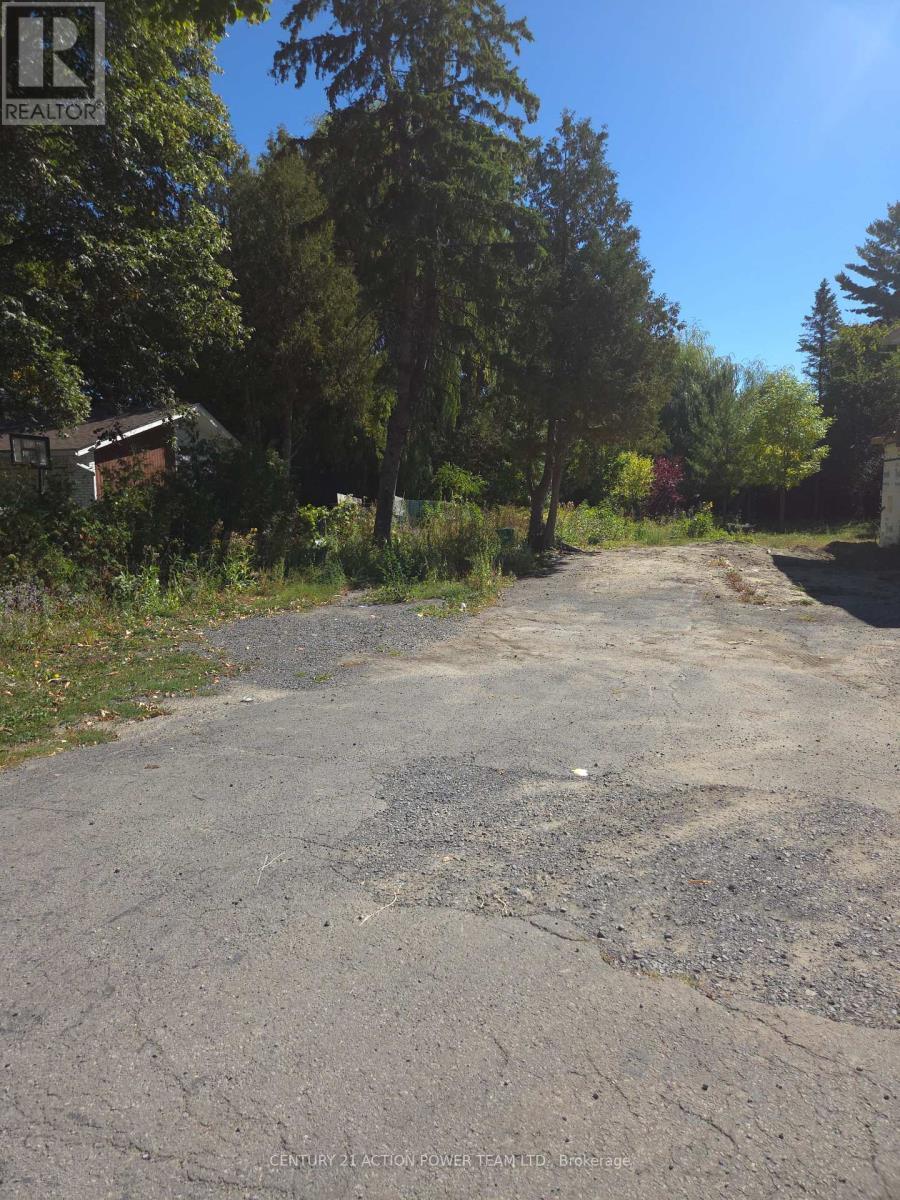 636 Walkley Road, Ottawa, ON