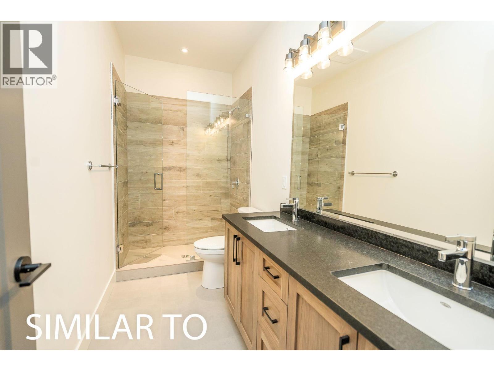 215B Grizzly Ridge Trail, Big White, BC - Indoor Photo Showing Bathroom