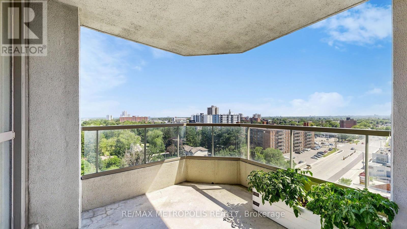 1202 - 75 King Street E, Mississauga, ON - Outdoor With Exterior