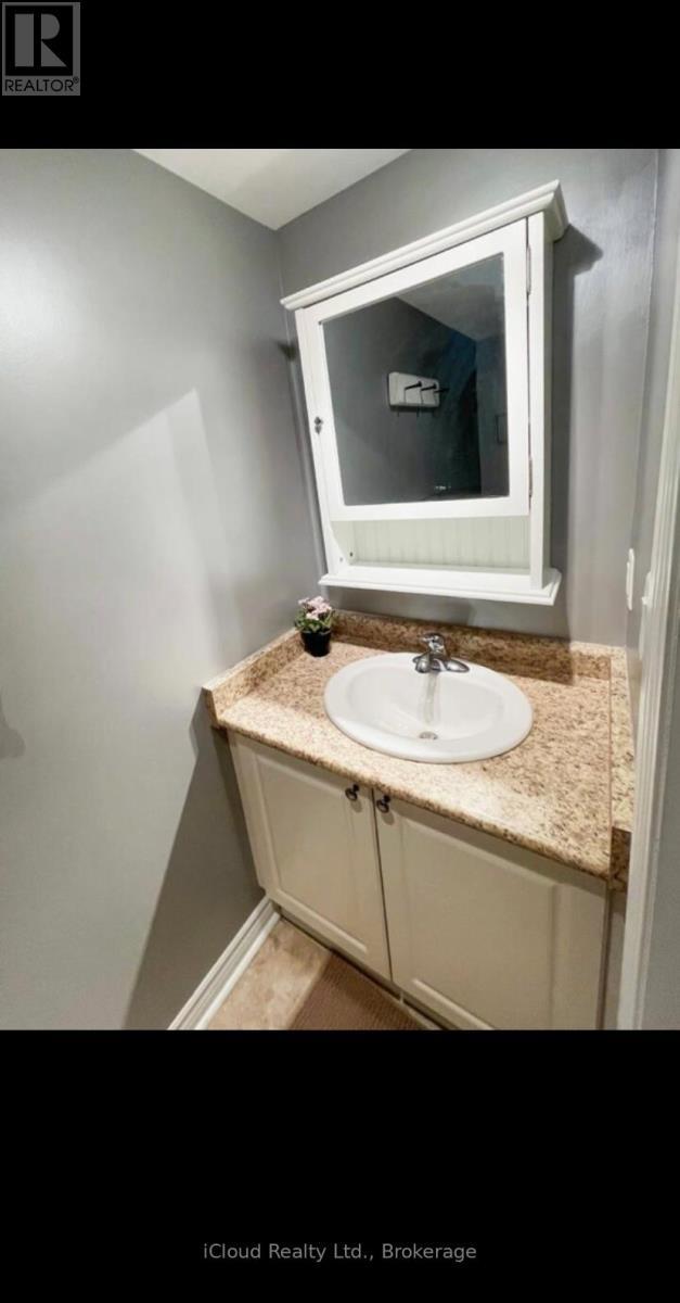 104 - 1 Brandy Lane Drive, Collingwood, ON - Indoor Photo Showing Bathroom