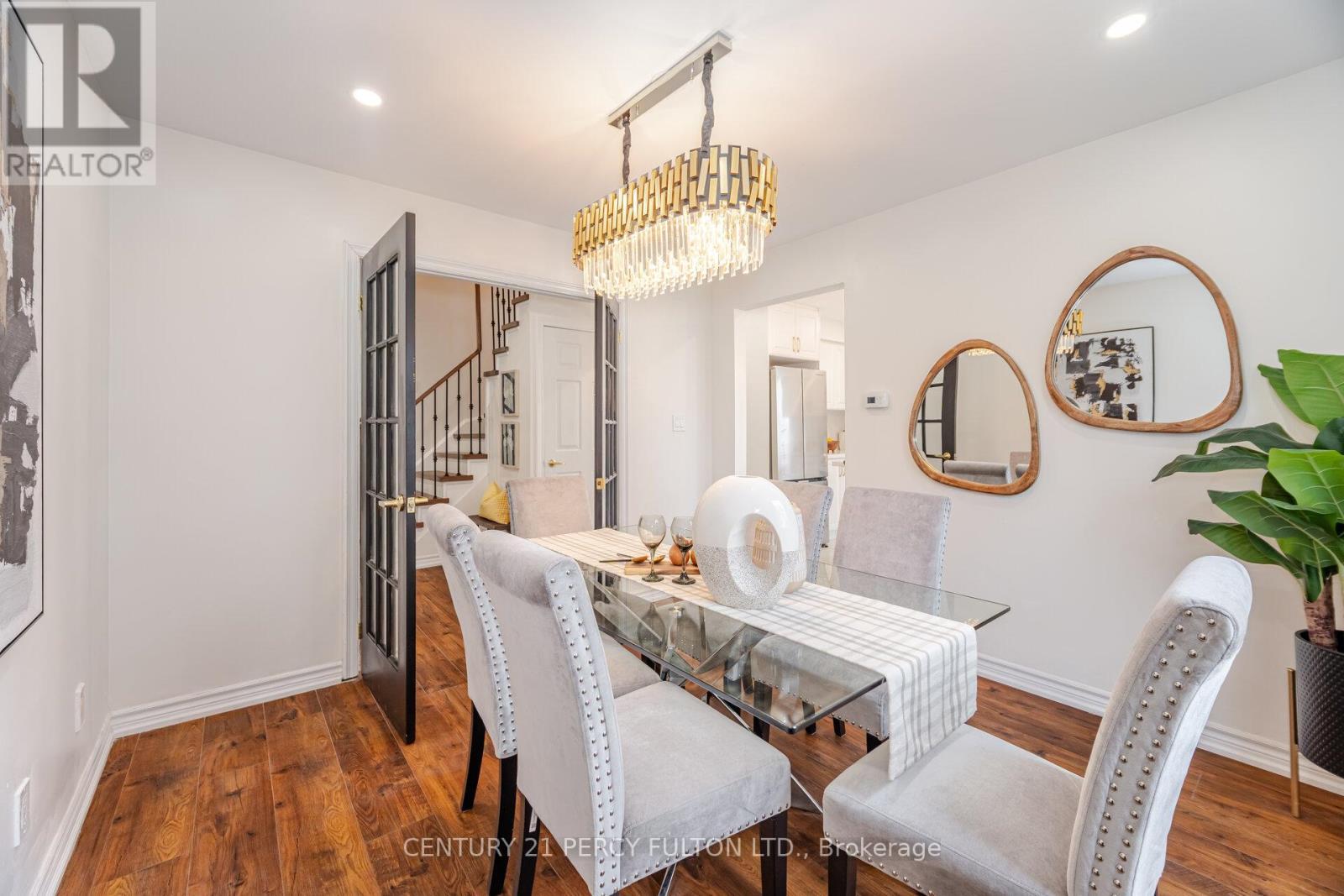 22 Lowder Place, Whitby, ON - Indoor Photo Showing Dining Room