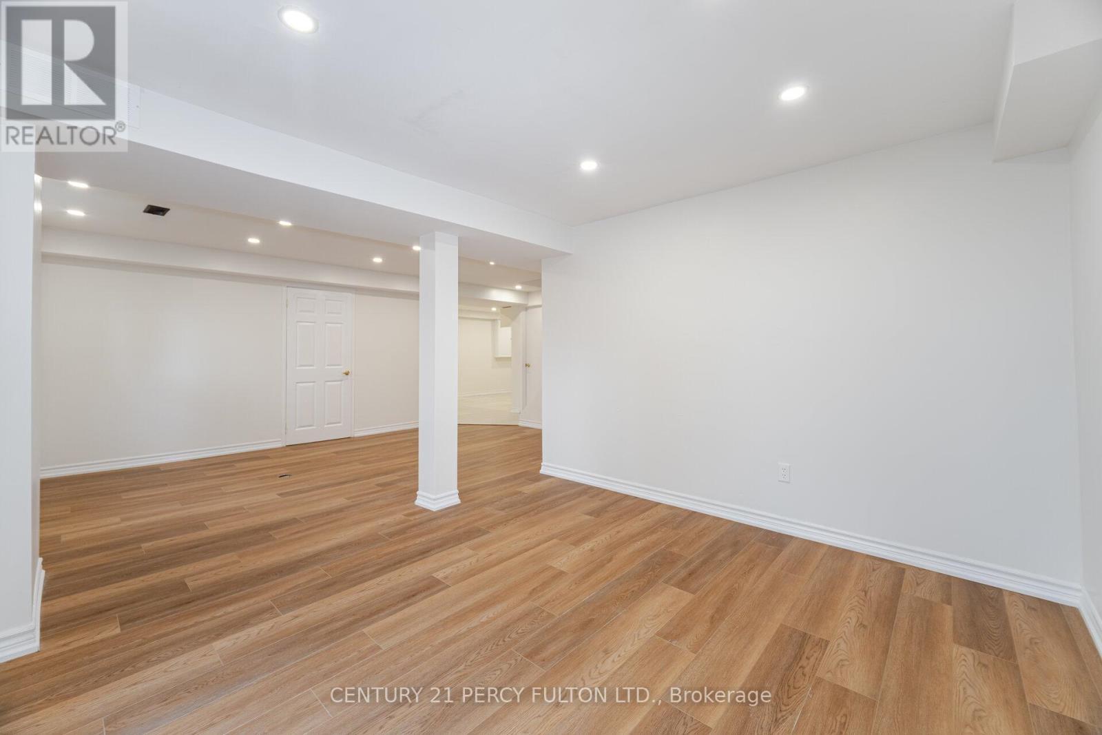 22 Lowder Place, Whitby, ON - Indoor Photo Showing Other Room