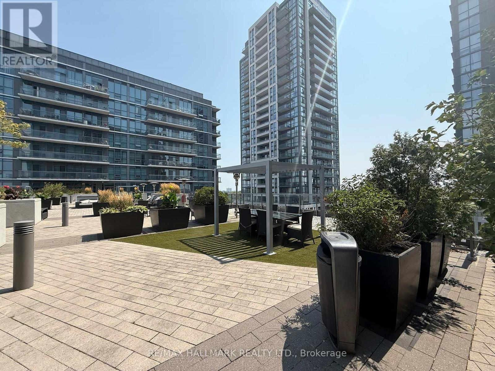 1211 - 1185 The Queensway Street, Toronto, ON - Outdoor With Facade