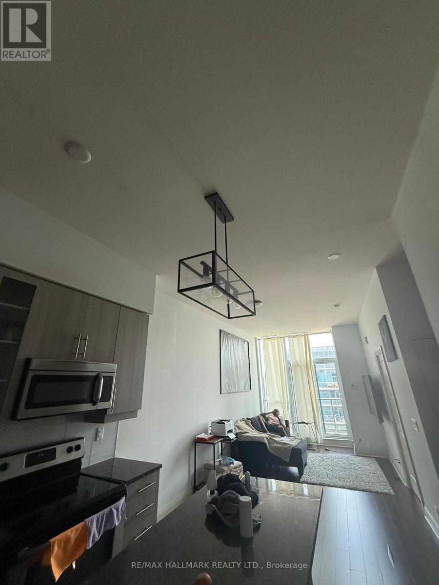 1211 - 1185 The Queensway Street, Toronto, ON - Indoor Photo Showing Kitchen