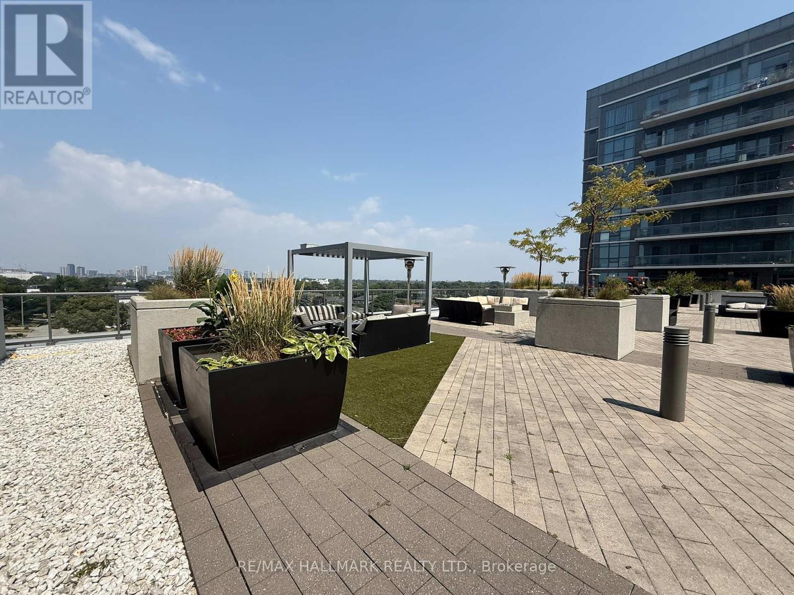 1211 - 1185 The Queensway Street, Toronto, ON - Outdoor