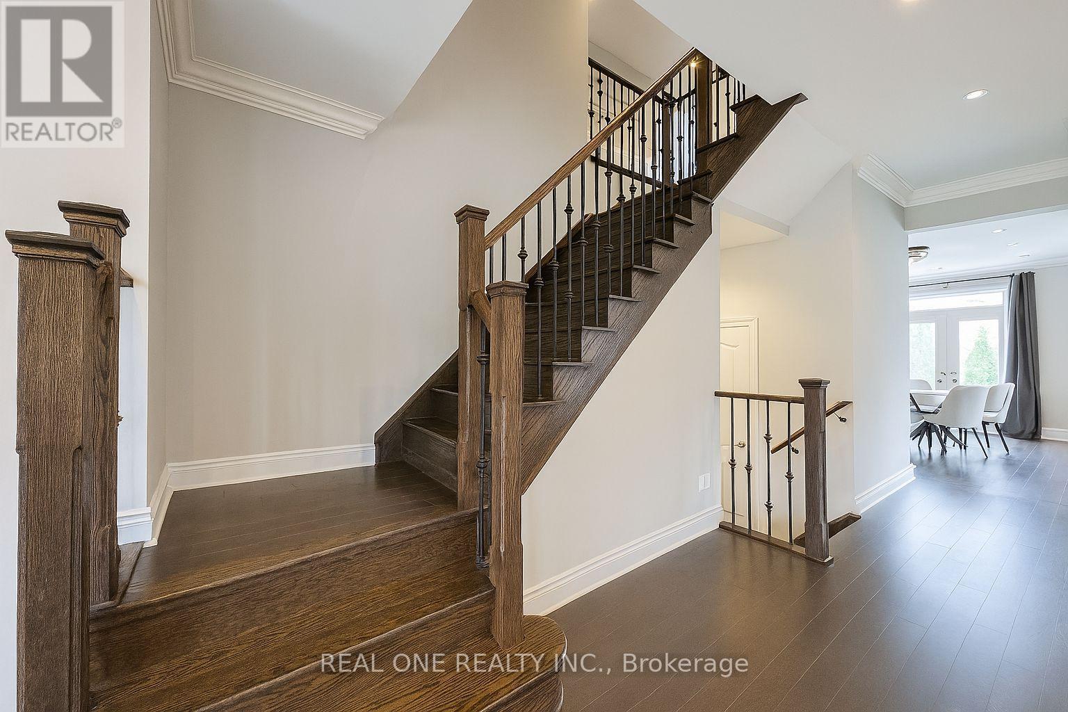 998 Wilbur Pipher Circle, Newmarket, ON - Indoor Photo Showing Other Room