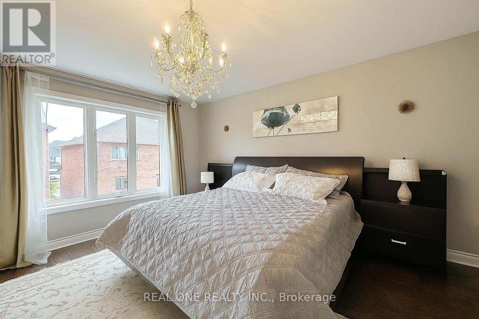 998 Wilbur Pipher Circle, Newmarket, ON - Indoor Photo Showing Bedroom