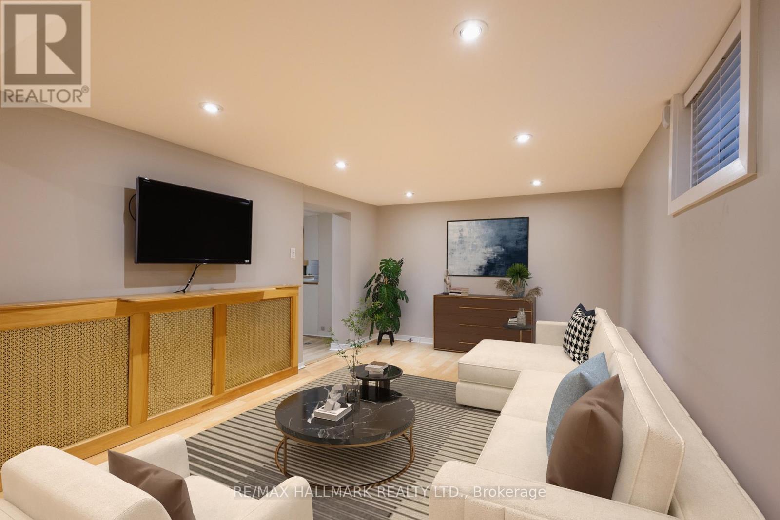 Lower - 96 Glen Davis Crescent, Toronto, ON - Indoor