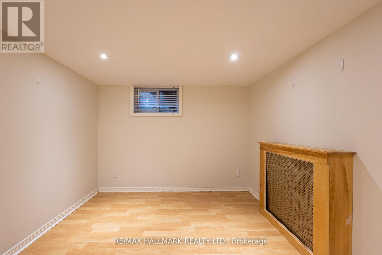 Lower - 96 Glen Davis Crescent, Toronto, ON - Indoor Photo Showing Other Room
