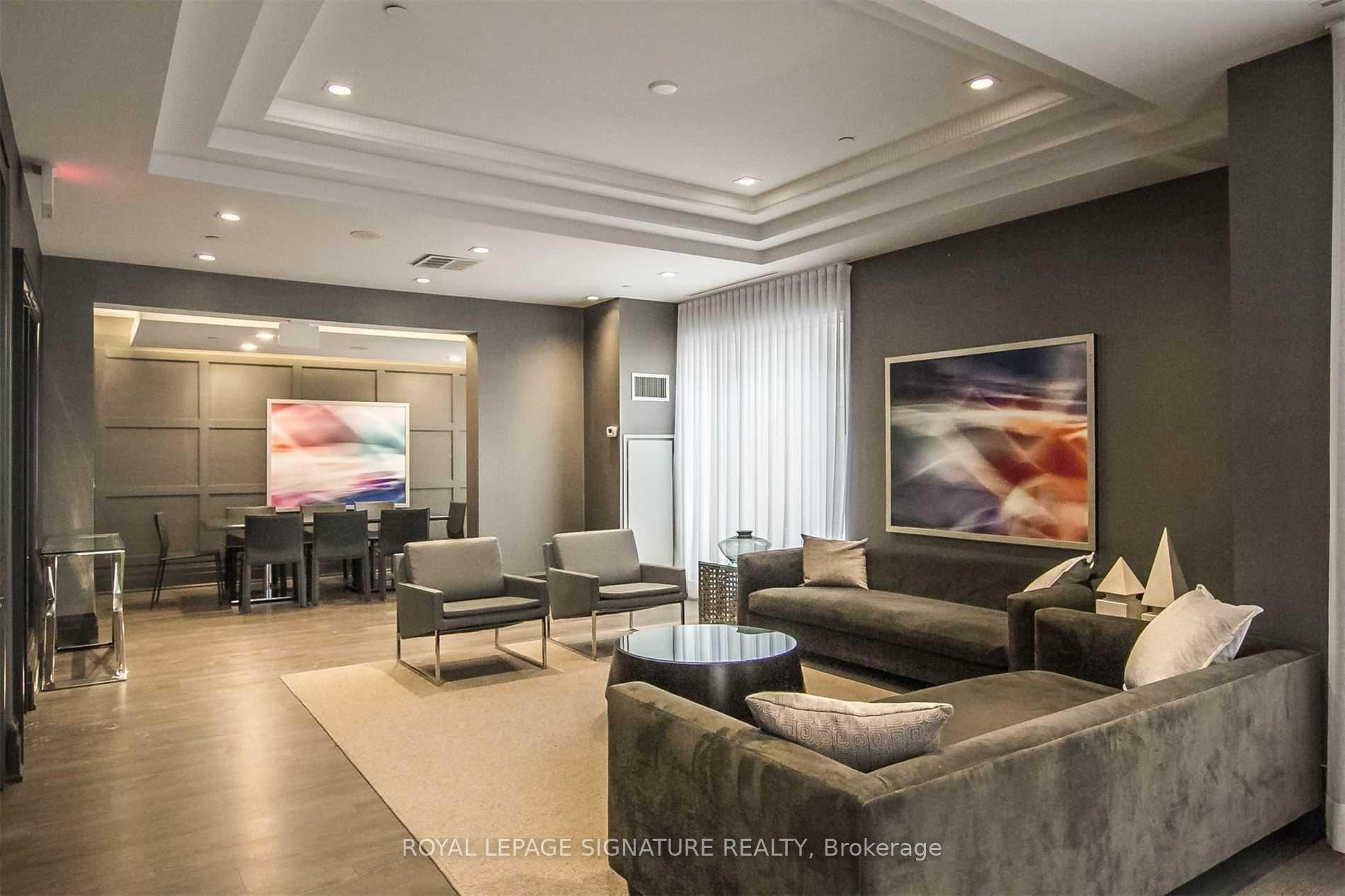 617-60 Berwick Avenue, Toronto, ON - Indoor