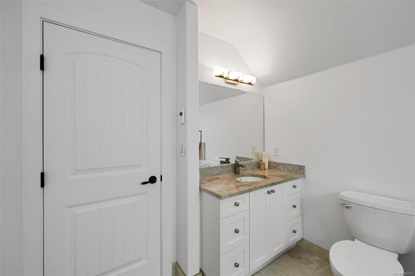 767 Harding Lane, Central Saanich, BC