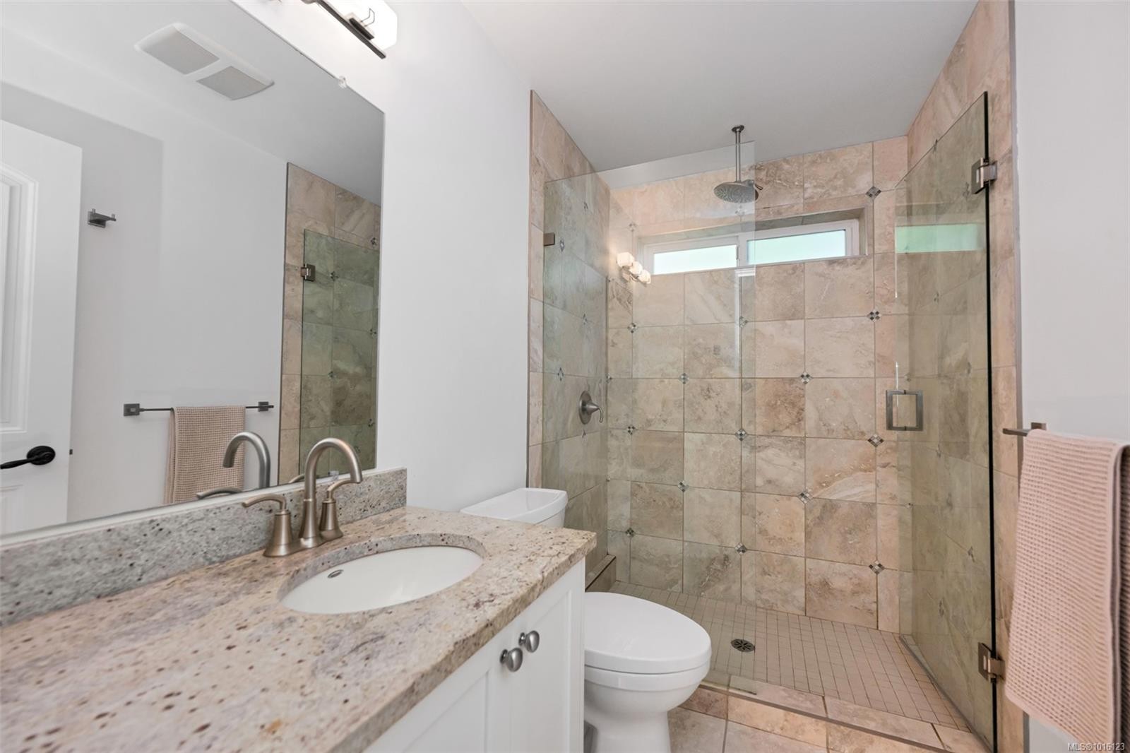 767 Harding Lane, Central Saanich, BC