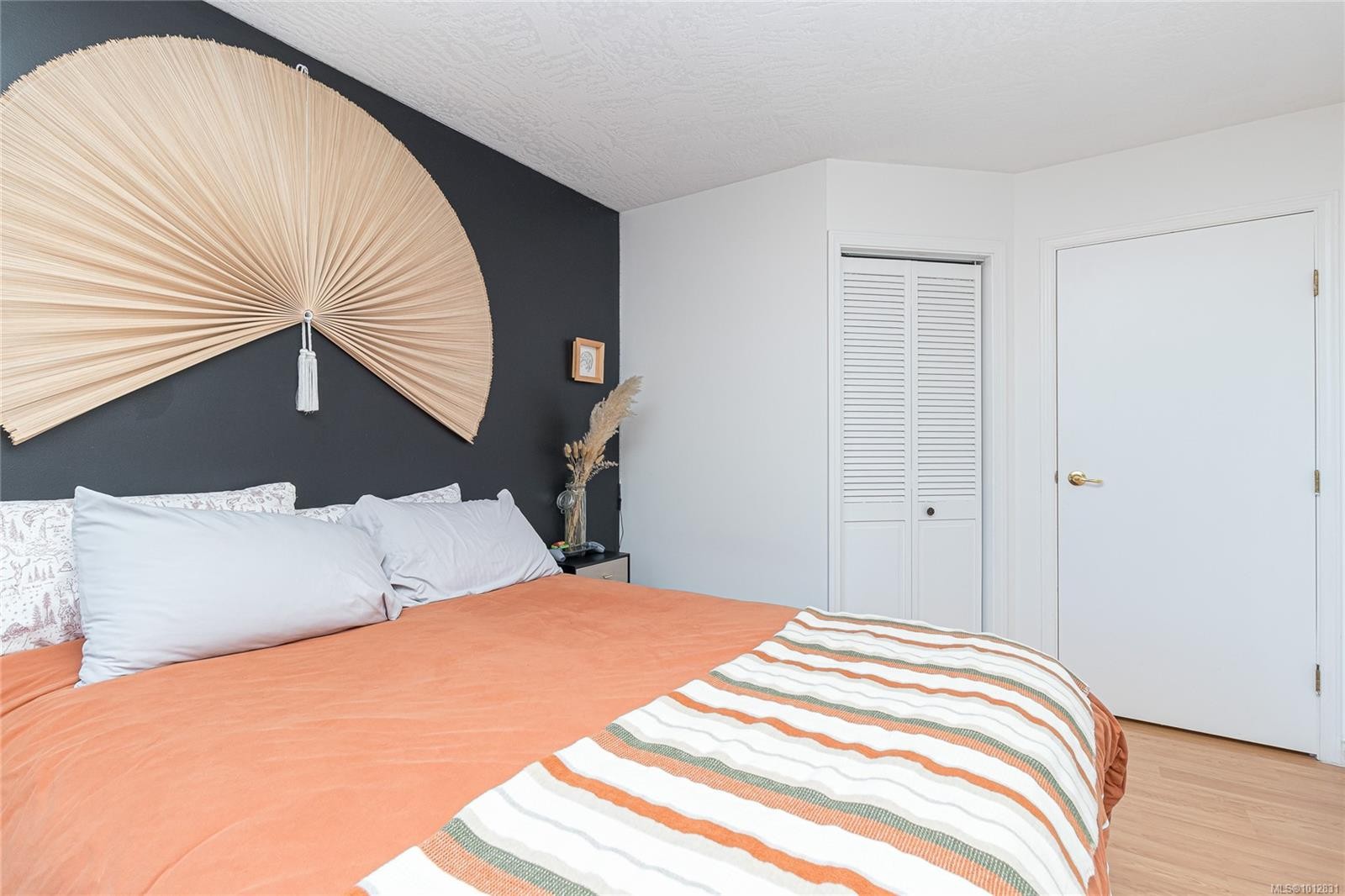 10-930 North Park St, Victoria, BC