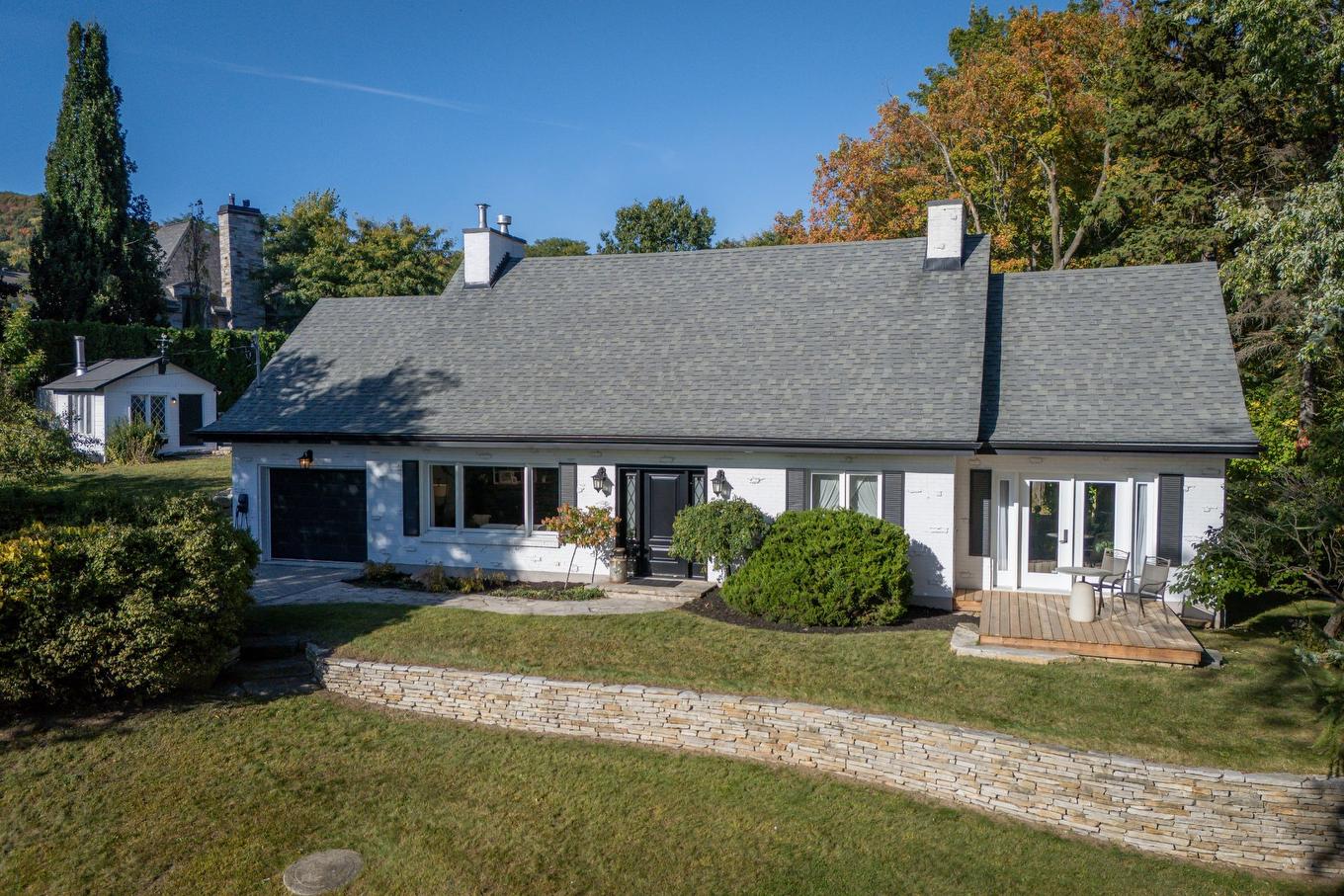 Frontage - 1123 Ch. De La Montagne, Mont-Saint-Hilaire, QC - Outdoor With Facade