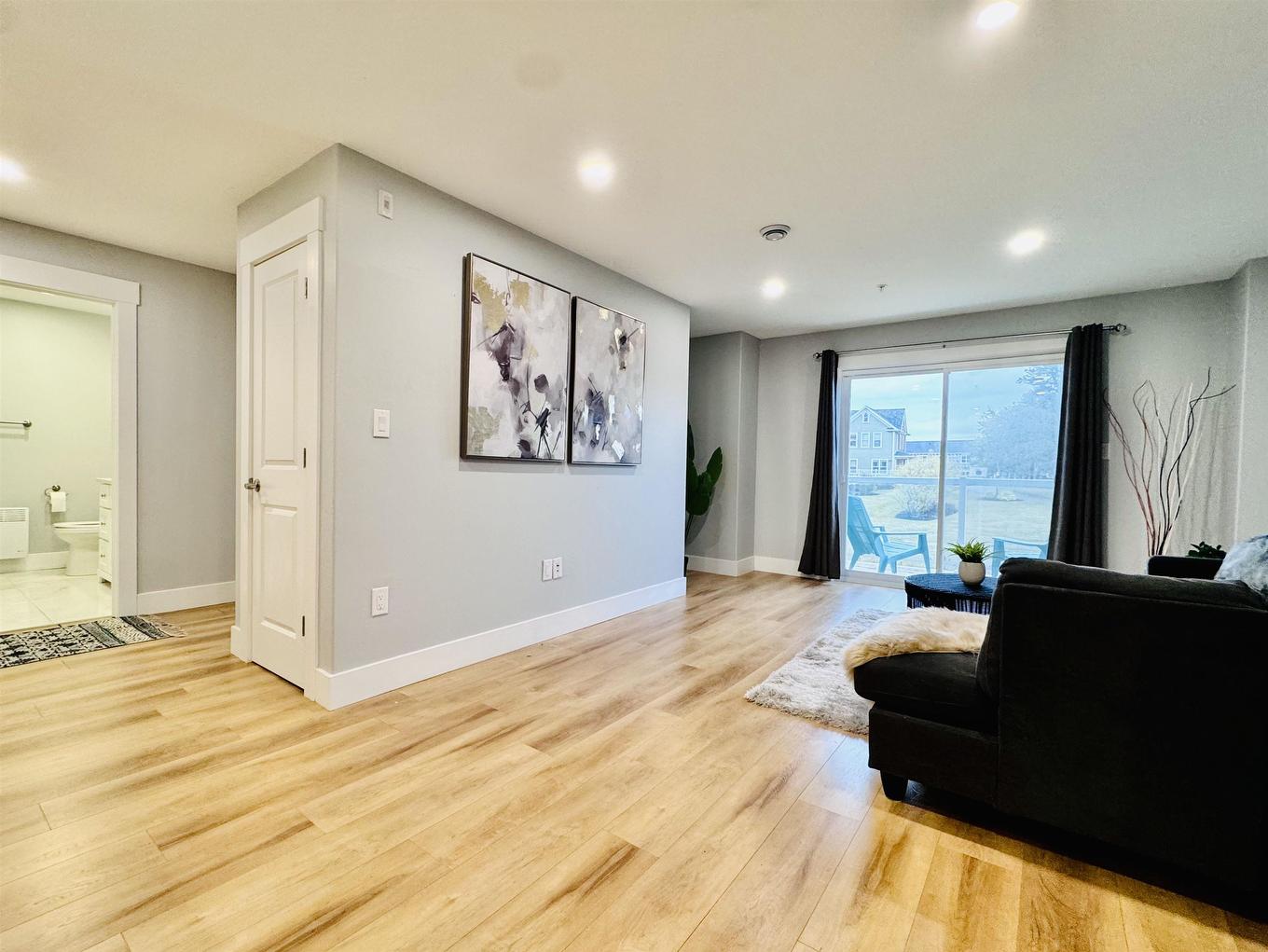 305 24 Gilbert Drive, East Royalty, PE