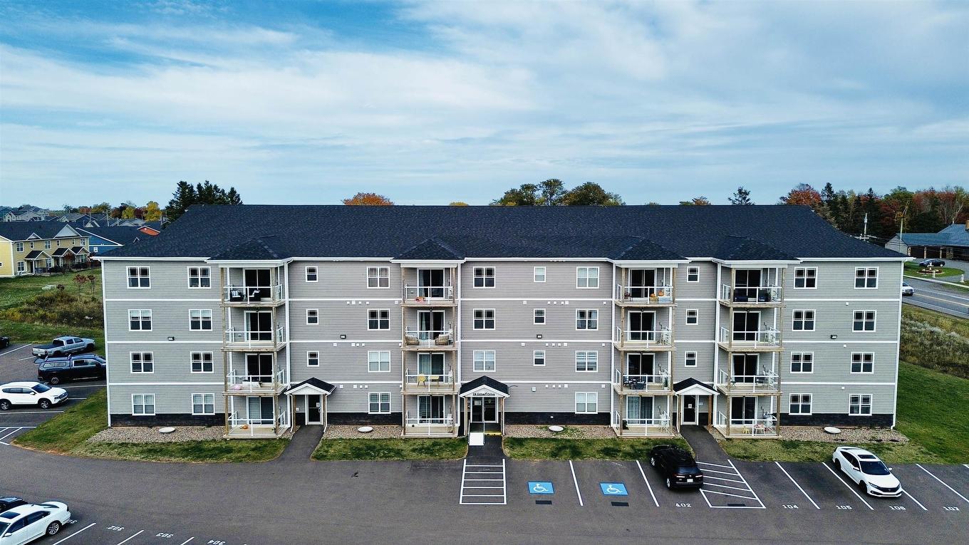 305 24 Gilbert Drive, East Royalty, PE