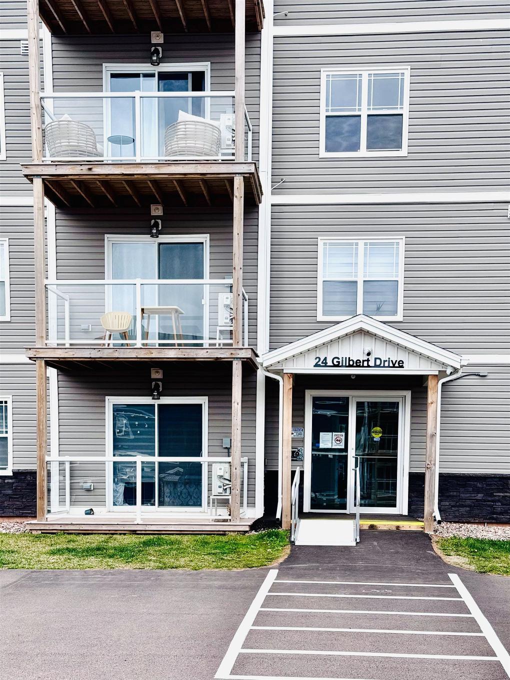 305 24 Gilbert Drive, East Royalty, PE