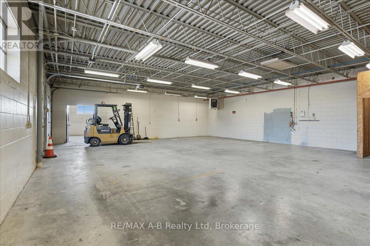 827 Erie Street, Stratford, ON