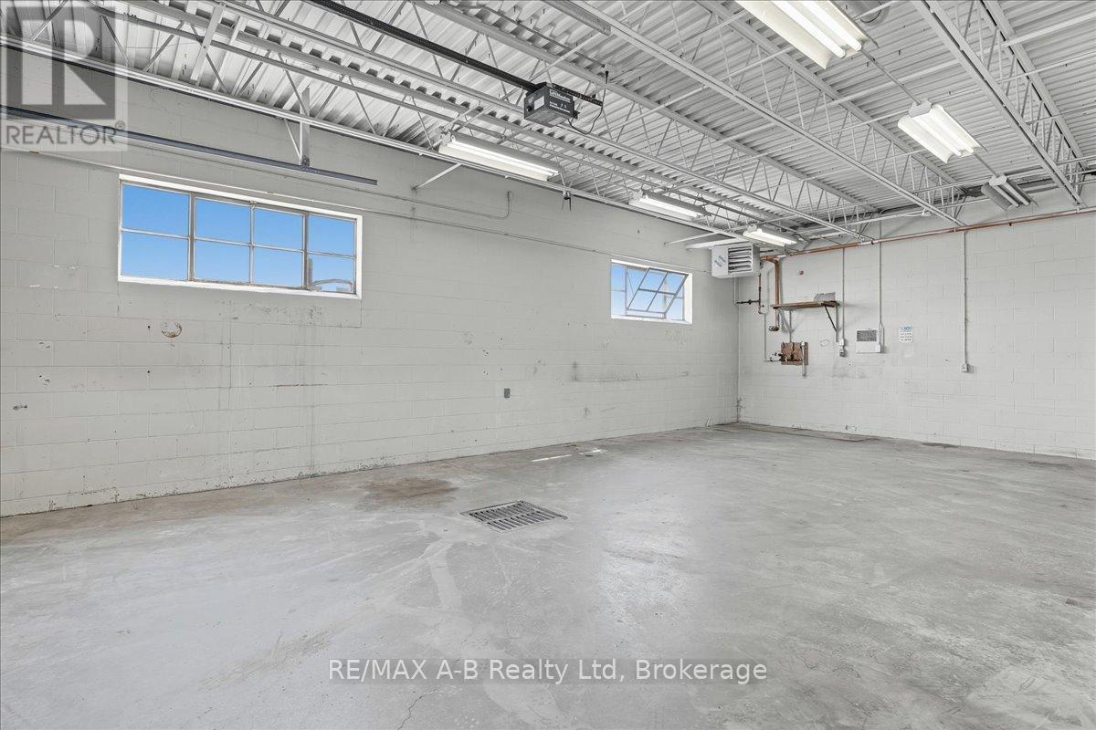 827 Erie Street, Stratford, ON