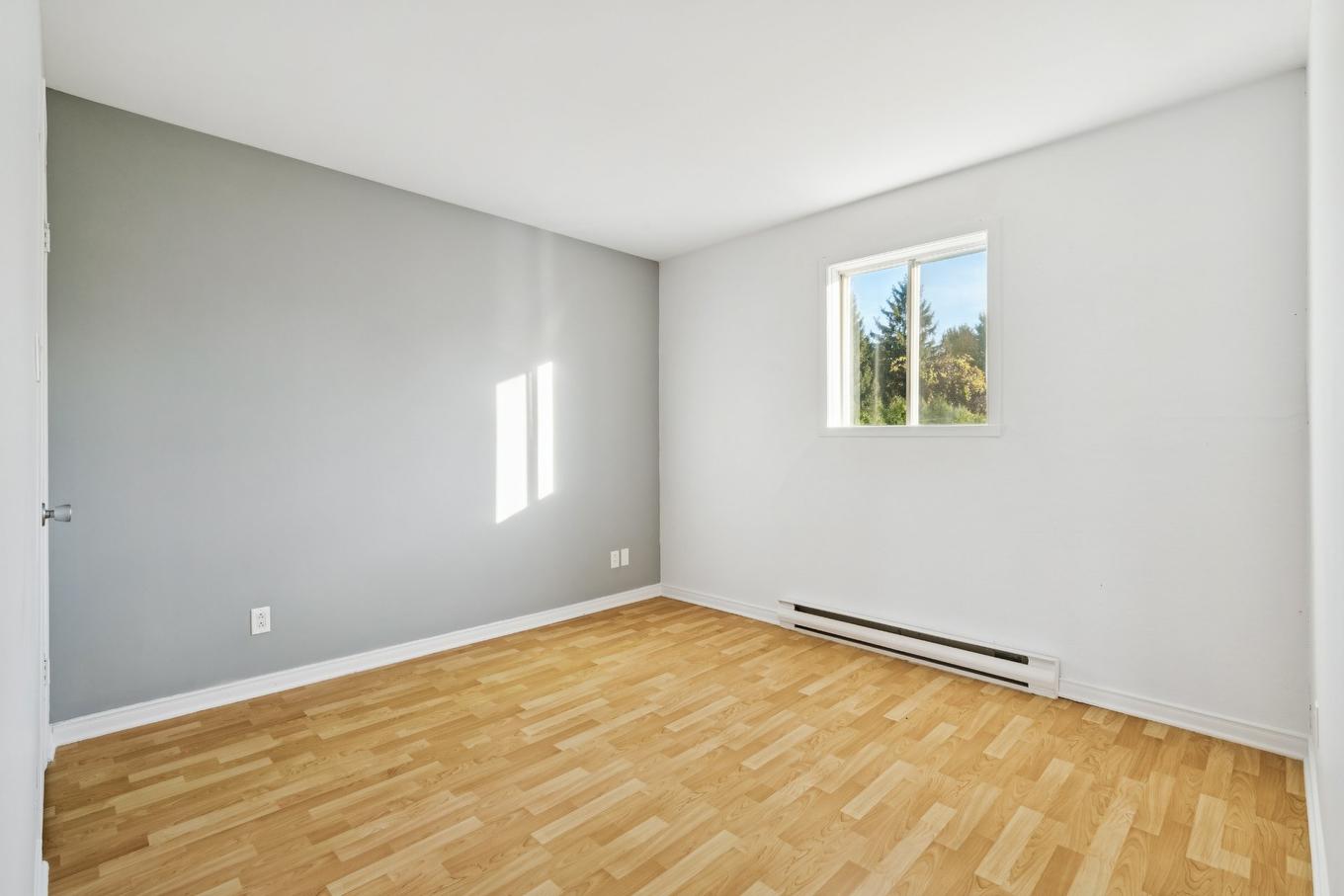 Bedroom - 3-180 37E Avenue, Saint-Zotique, QC - Indoor Photo Showing Other Room
