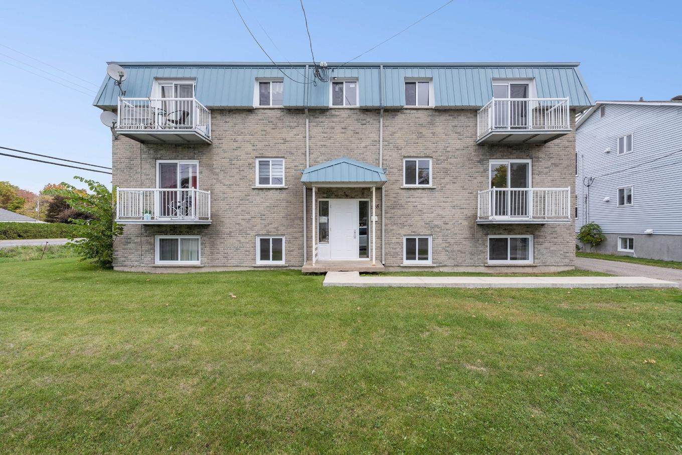 Frontage - 6-15 7E Avenue, Beauharnois, QC - Outdoor