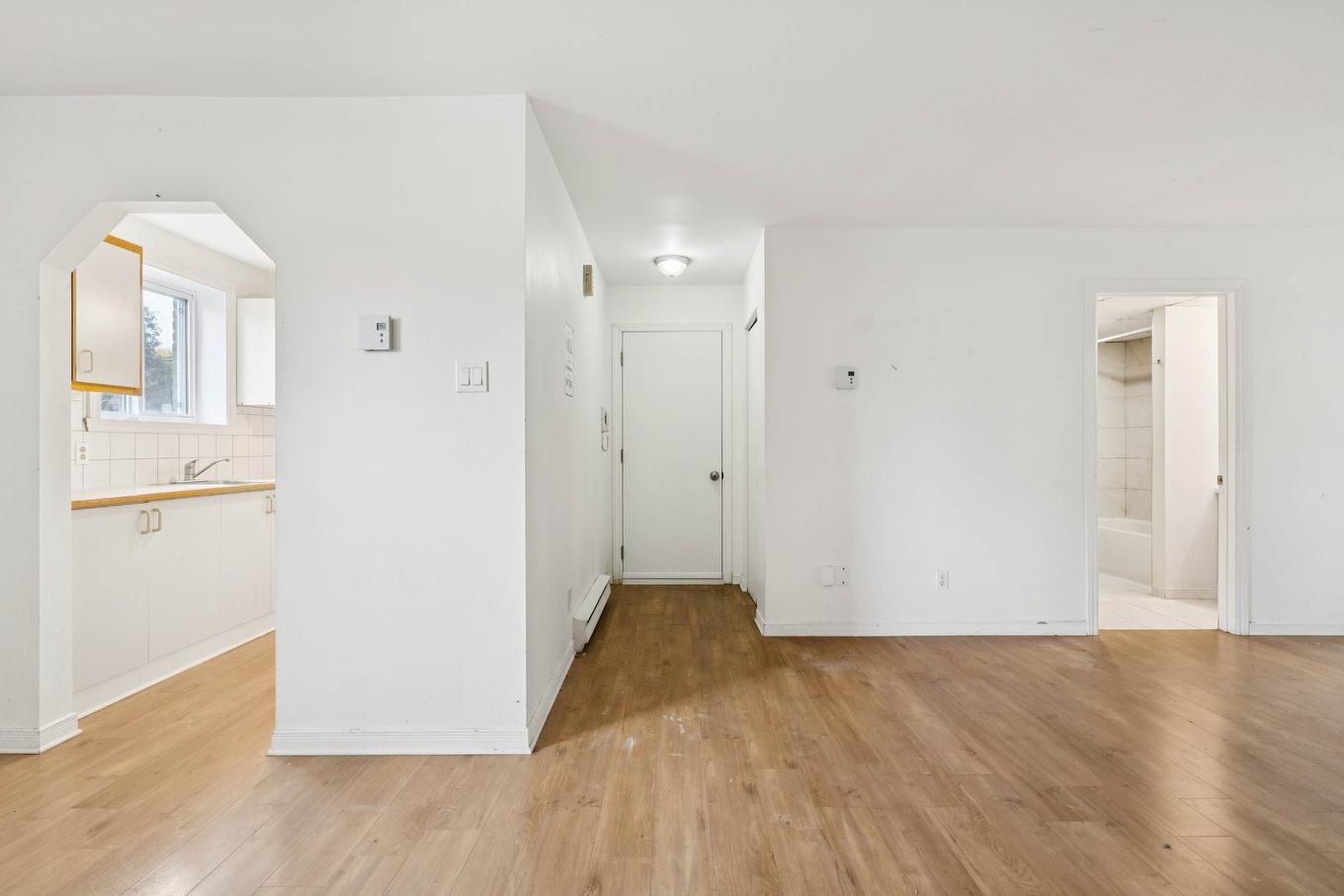 Overall view - 6-15 7E Avenue, Beauharnois, QC - Indoor Photo Showing Other Room