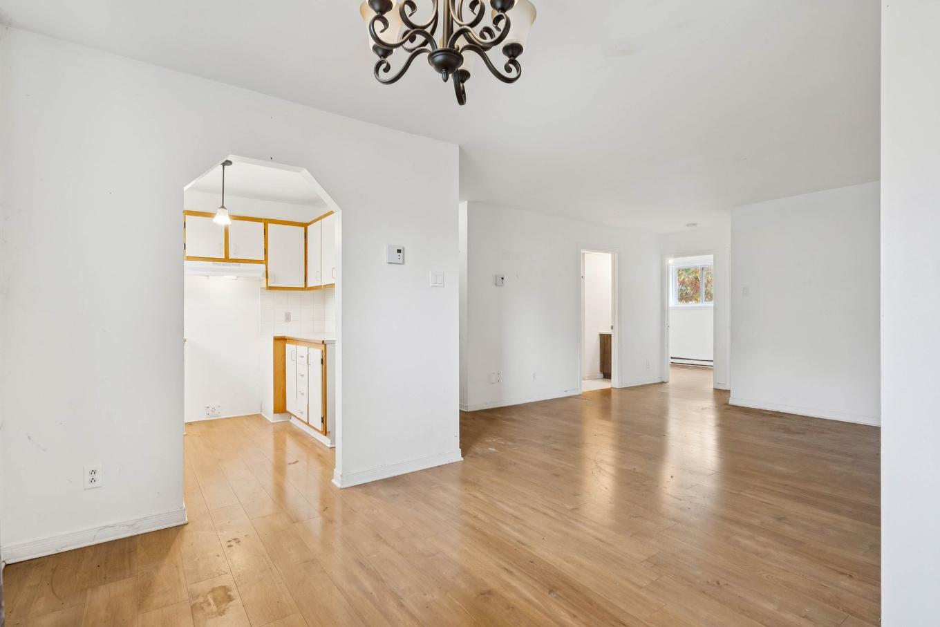 Overall view - 6-15 7E Avenue, Beauharnois, QC - Indoor Photo Showing Other Room