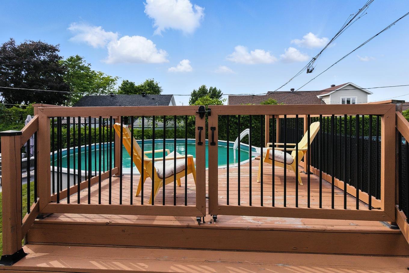 Balcony - 1466 Rue Bernier, Saint-Jean-Sur-Richelieu, QC - Outdoor With Exterior