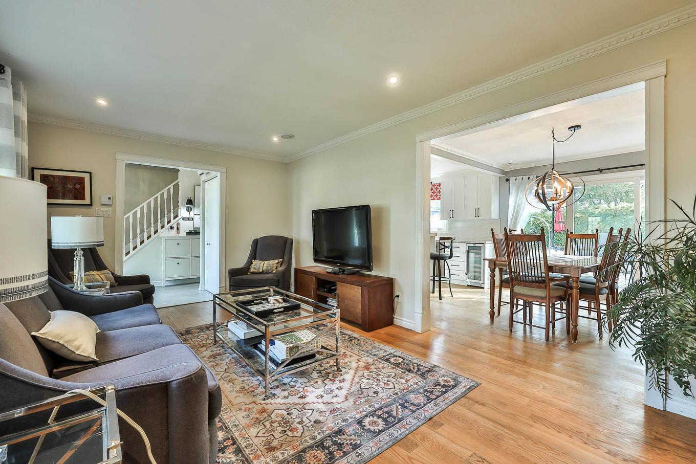 Overall view - 229 Av. Du Vallon, Gatineau (Aylmer), QC - Indoor Photo Showing Living Room