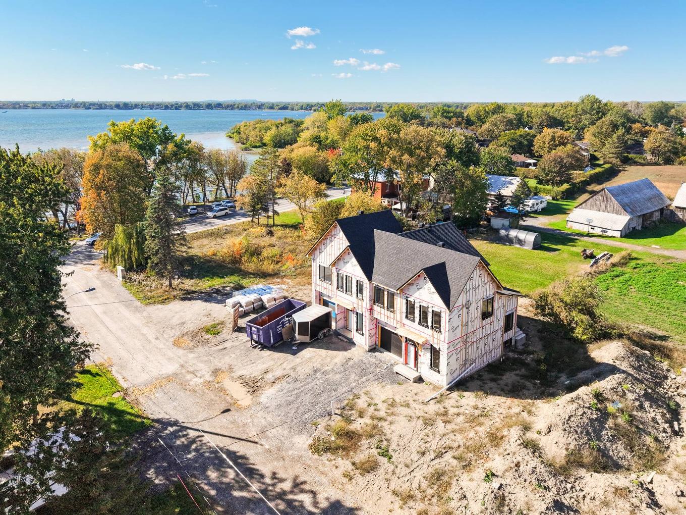 Aerial photo - 7 Rue Loiselle, Saint-Mathias-Sur-Richelieu, QC - Outdoor With Body Of Water With View