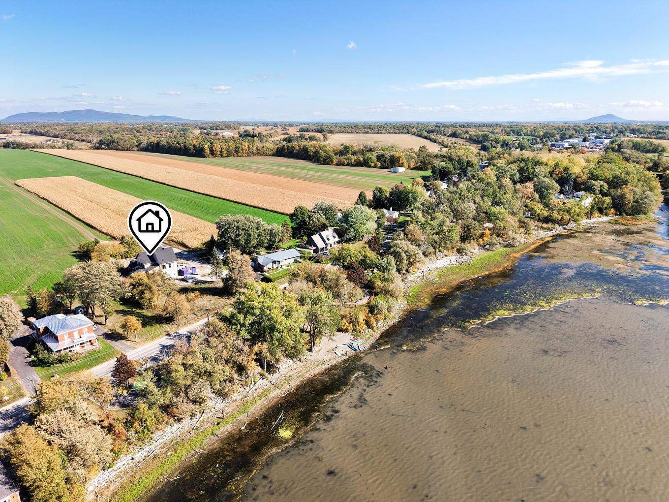 Aerial photo - 7 Rue Loiselle, Saint-Mathias-Sur-Richelieu, QC - Outdoor With View