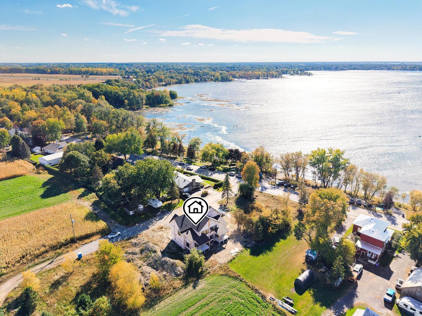 Aerial photo - 7 Rue Loiselle, Saint-Mathias-Sur-Richelieu, QC - Outdoor With Body Of Water With View