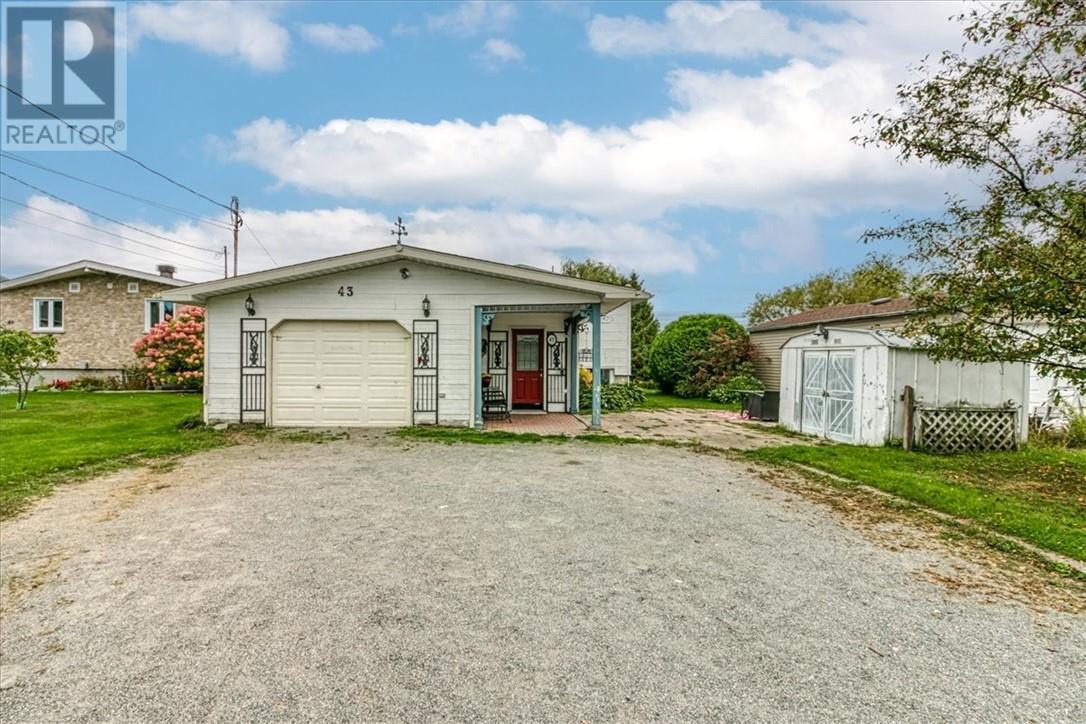 43 Laurier Street E, Azilda, ON - Outdoor