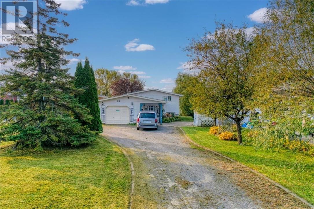 43 Laurier Street E, Azilda, ON - Outdoor